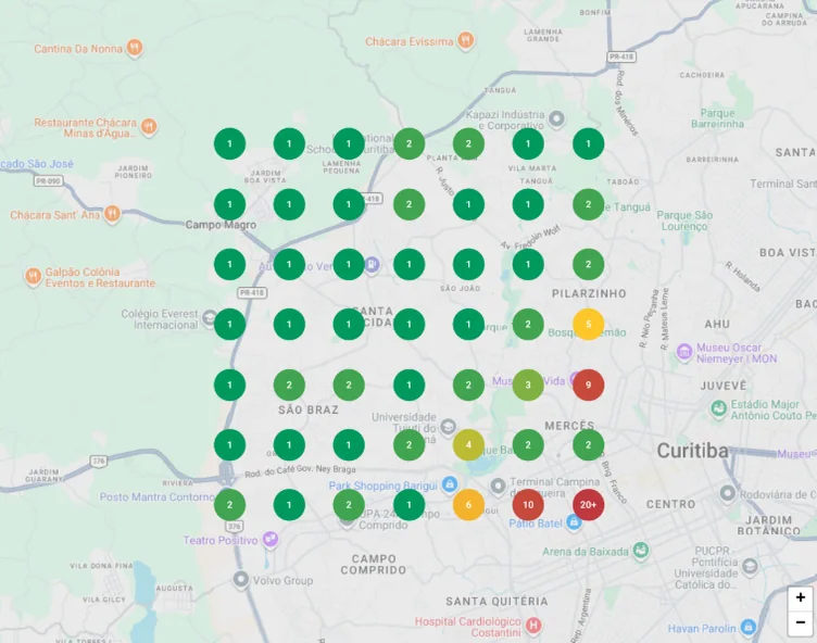 Grid do Google Maps quase todo verde, negocio no topo em Curitiba um mes depois